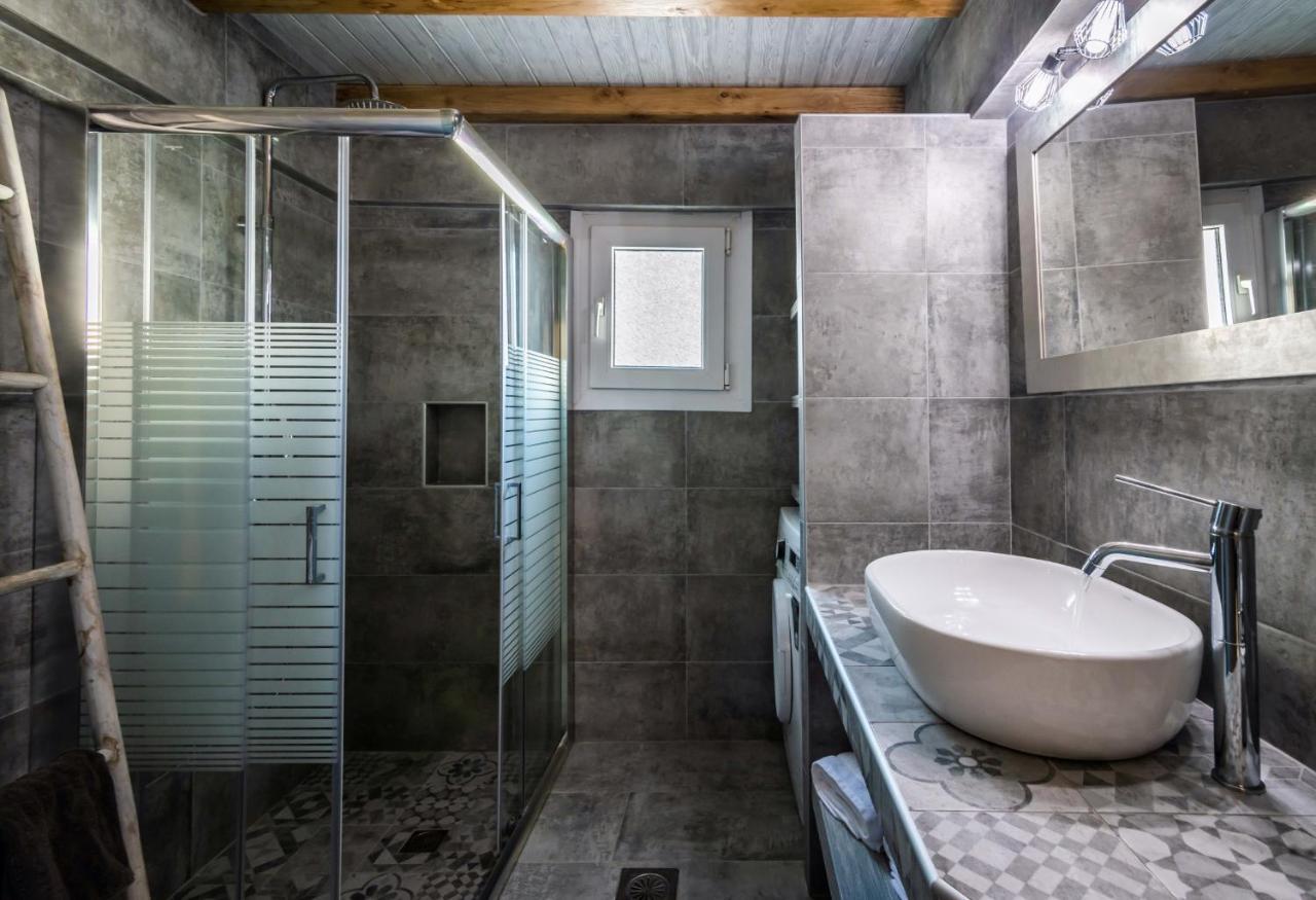 Giorgantis House & Studio Triovasalos Luaran gambar