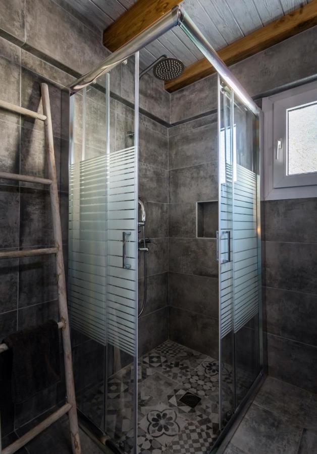 Giorgantis House & Studio Triovasalos Luaran gambar